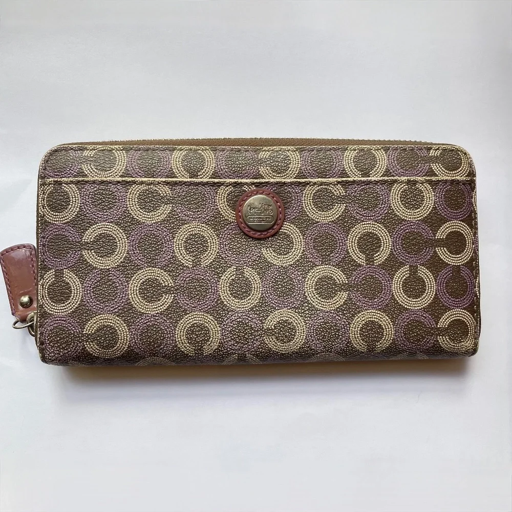 Coach Logo C Long Zip Around Accordion Wallet - Picture 2 of 15